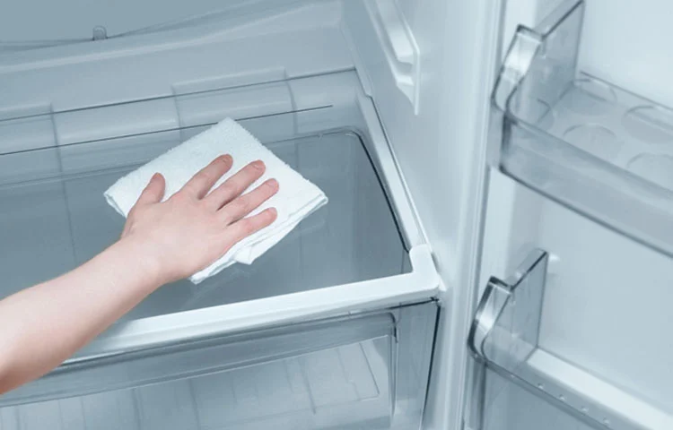 تمیز کردن یخچال ال جی