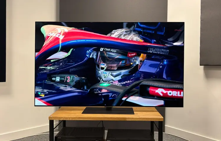 LG C5 OLED: میان‌رده‌ای با ارزش خرید بالا